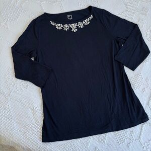 JC Penny women’s size Large navy blue 3/4 sleeve tee with bedazzled neckline